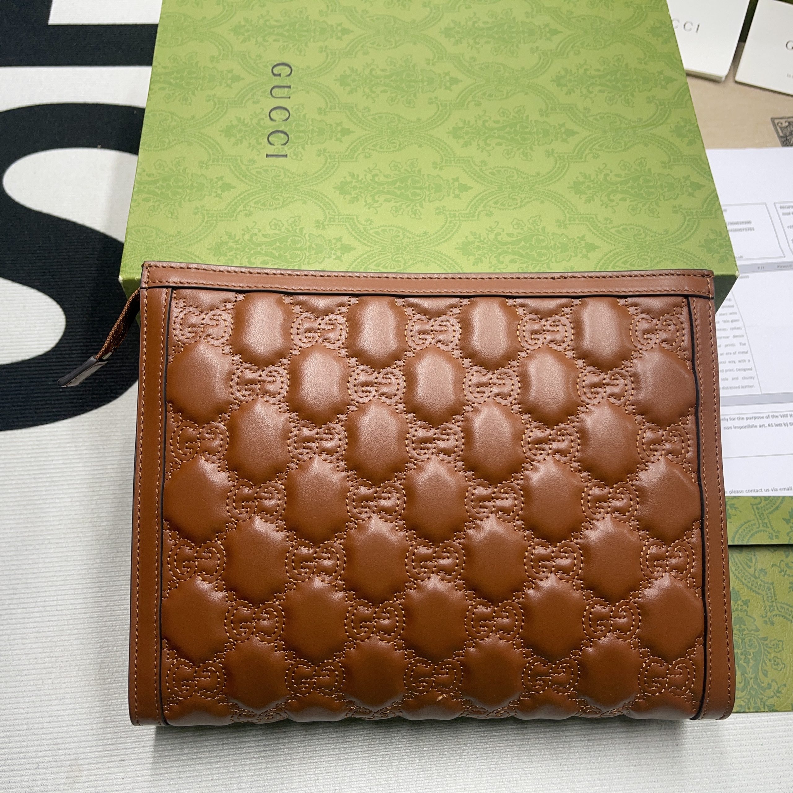 Gvc*1 GG Matelassé Pouch Black/Brown/ Grey For Women‎ 723780 UM8IG 1000 10.6 in/ 27 cm