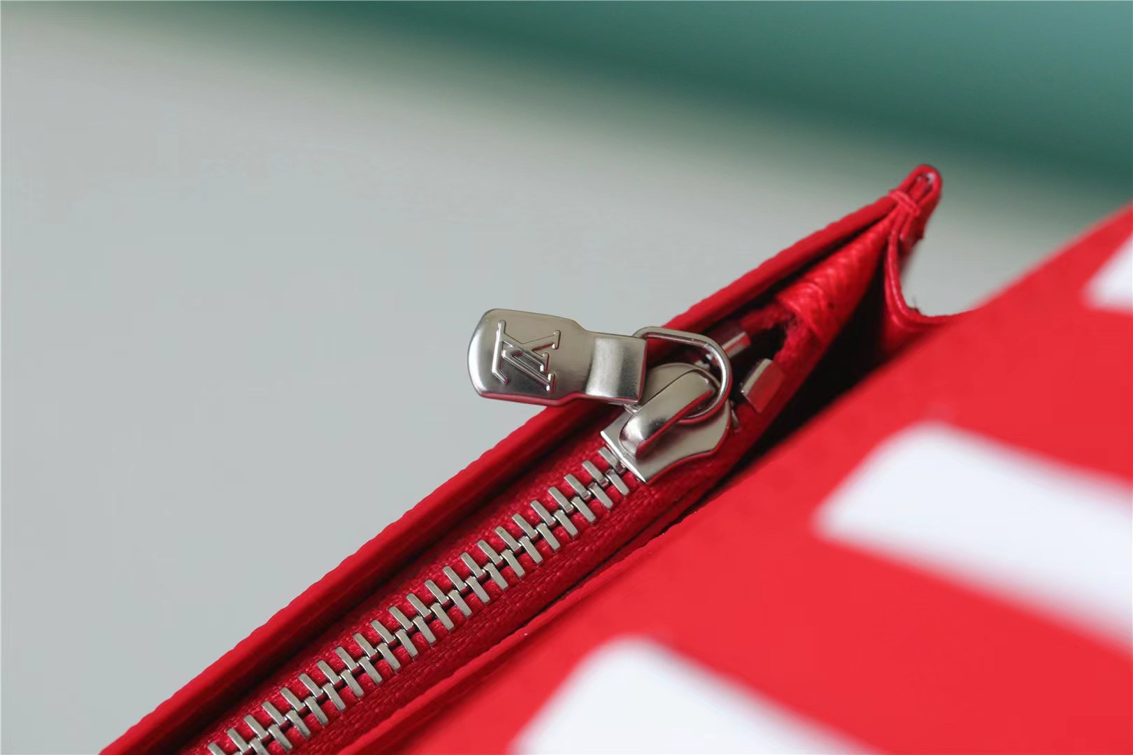 x Svp*me Brazza Wallet Red For Men 7.5in/19cm