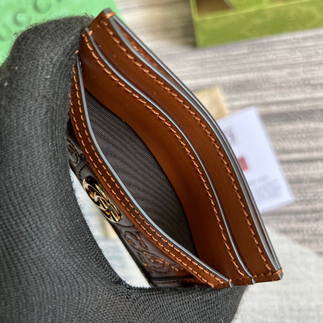 GG Portacarte GG Matelassé Brown For Women‎ 3.9 in/ 10 cm‎ 723790 UM8IG 2546
