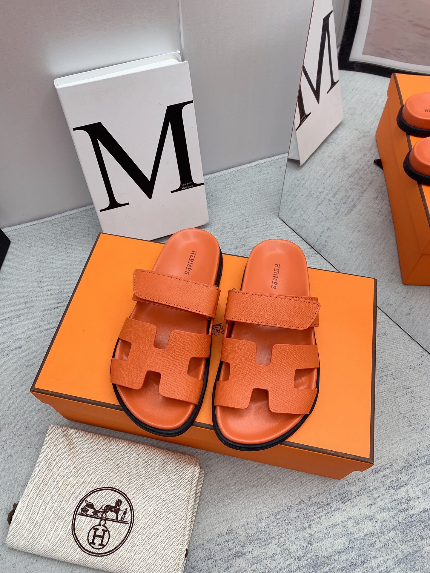 H**me5 Chypre Sandal Orange For Men