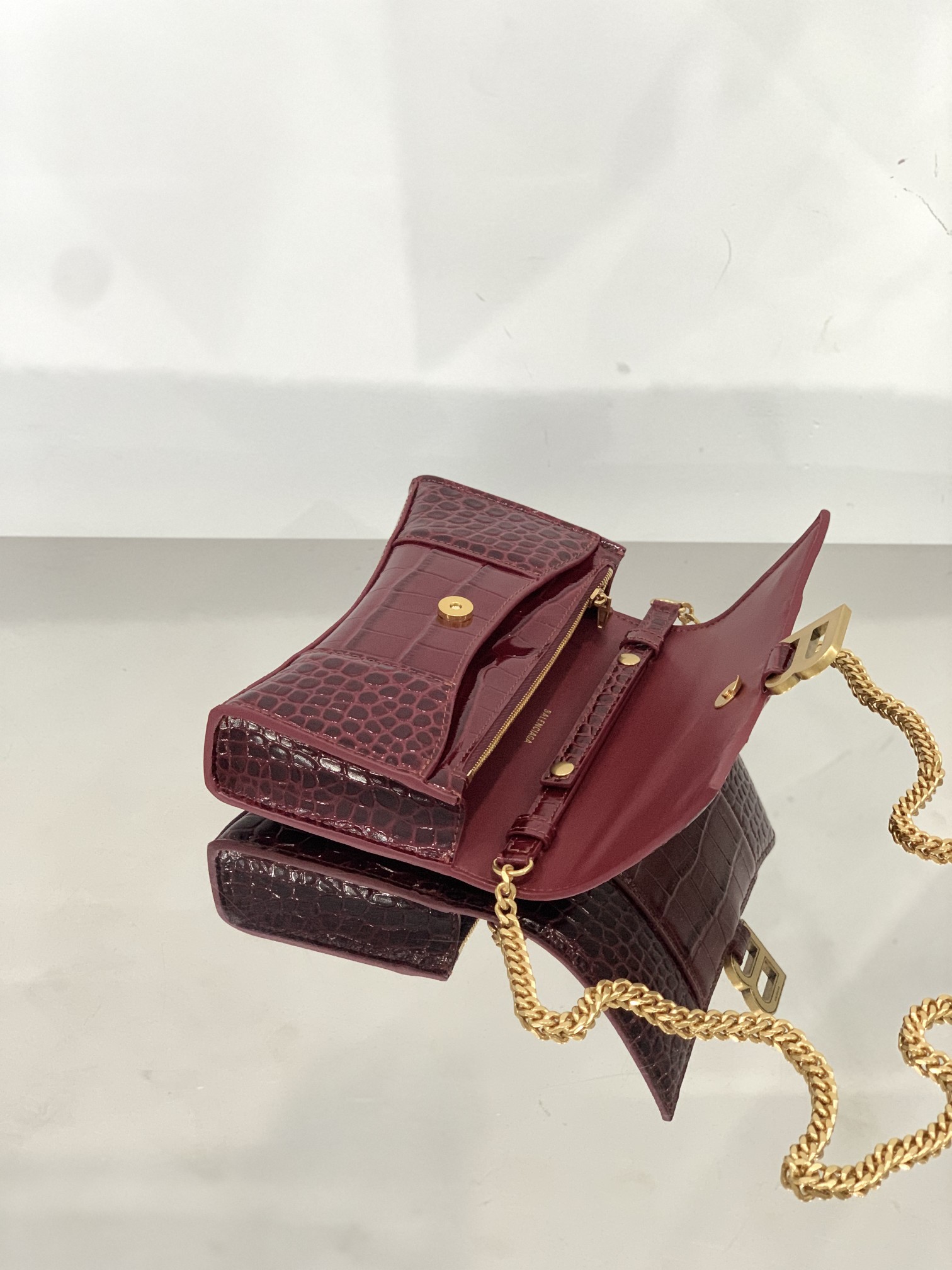 Ba1en*iaga Hourglass Wallet Pink/Burgundy/Dark Green/Black For Women‎ 7.6in/19cm 6560501LRGM6310