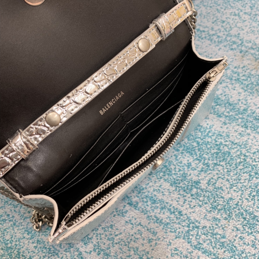 Ba1en*iaga Hourglass Wallet Silver/Grey/Gold/Green/Black For Women‎ 7.6in/19cm 6560502UDF71000