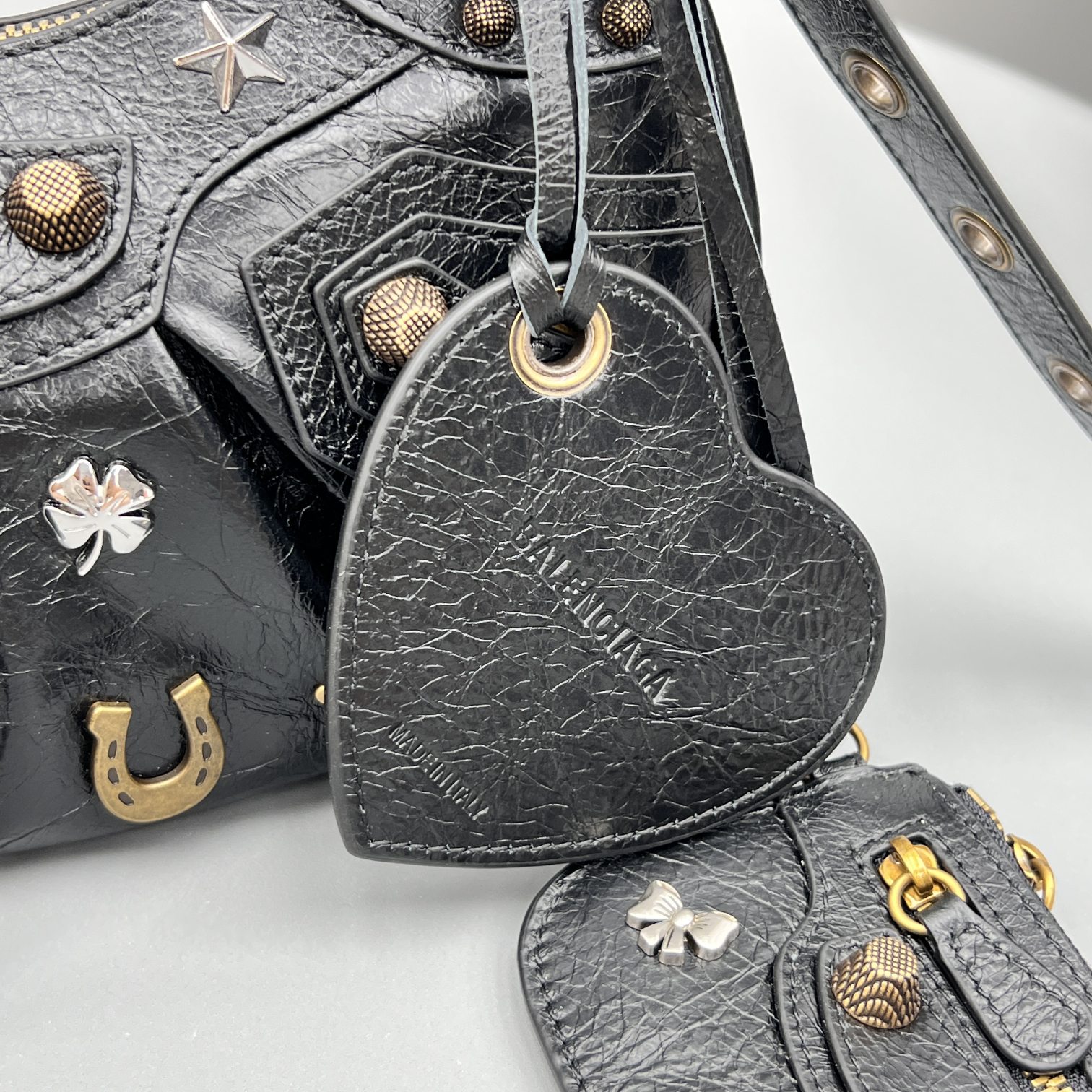 Ba1en*iaga Le Cagole Shoulder Bag Black For Women‎ 10in25.5cm