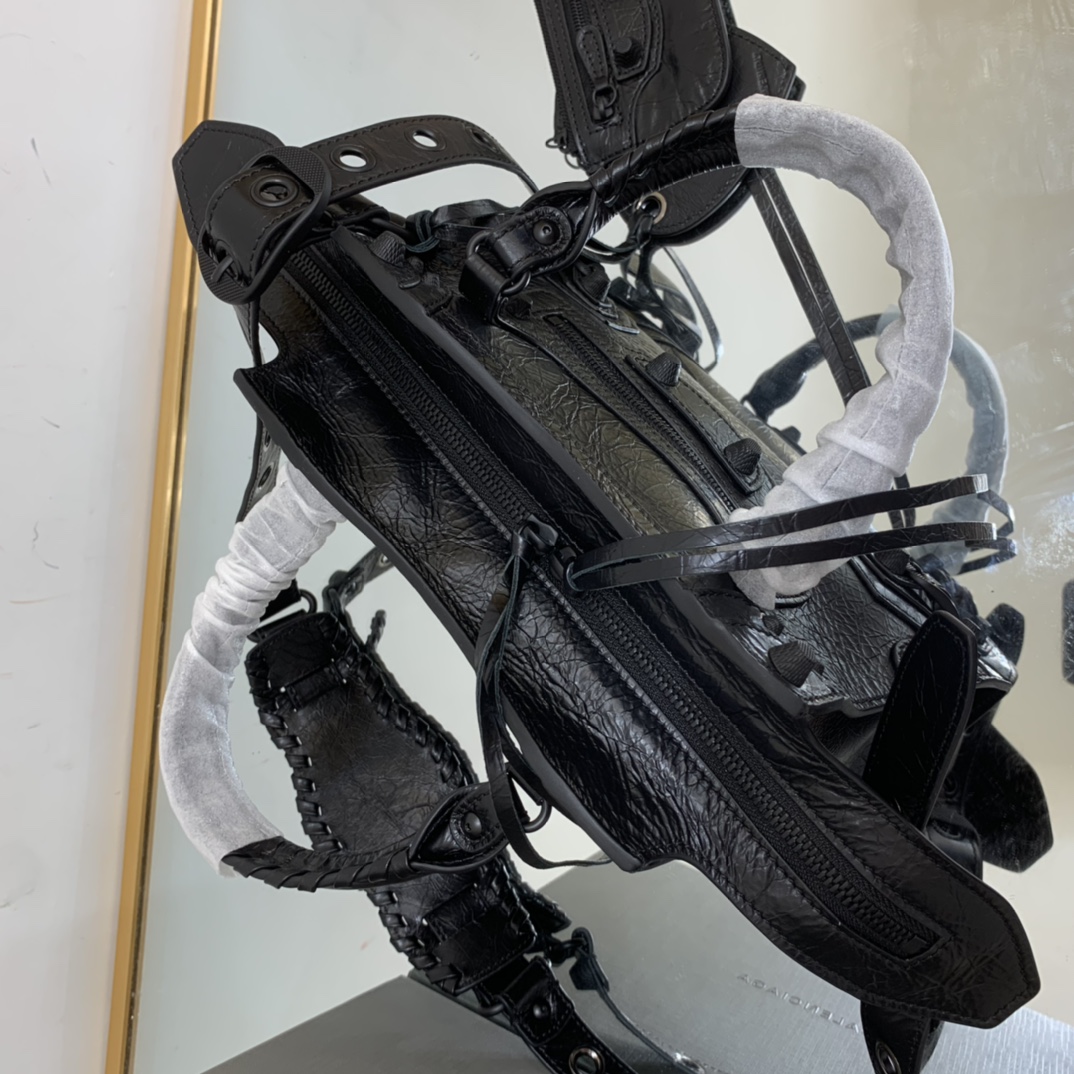 Ba1en*iaga Neo Cagole City Small Handbag Black/Silver For Women‎ 13in/33cm