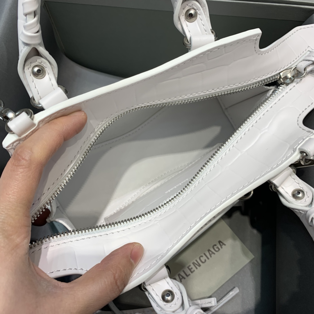 Ba1en*iaga Neo Classic Mini Handbag Black/White For Women‎ 8.6in/21.8cm