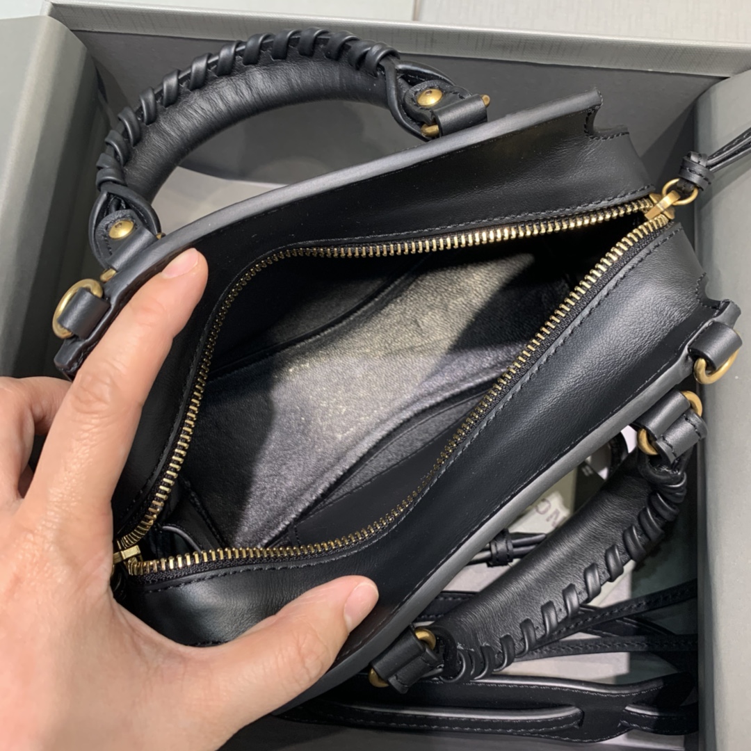 Ba1en*iaga Neo Classic Mini Handbag Black/White For Women‎ 8.6in/21.8cm