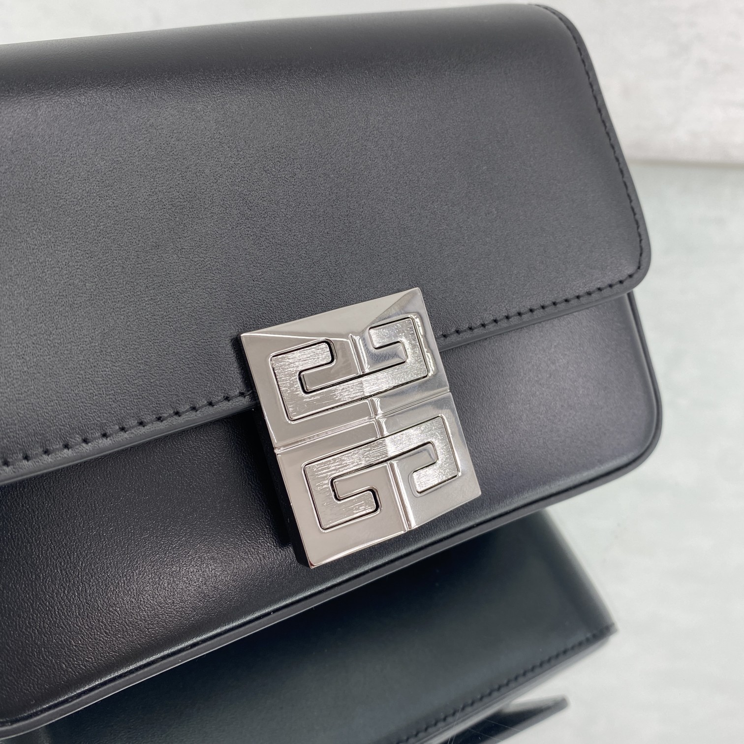 Givenchy Small 4G Bag Black/White/Pink For Women‎ 6.5in/16.5cm