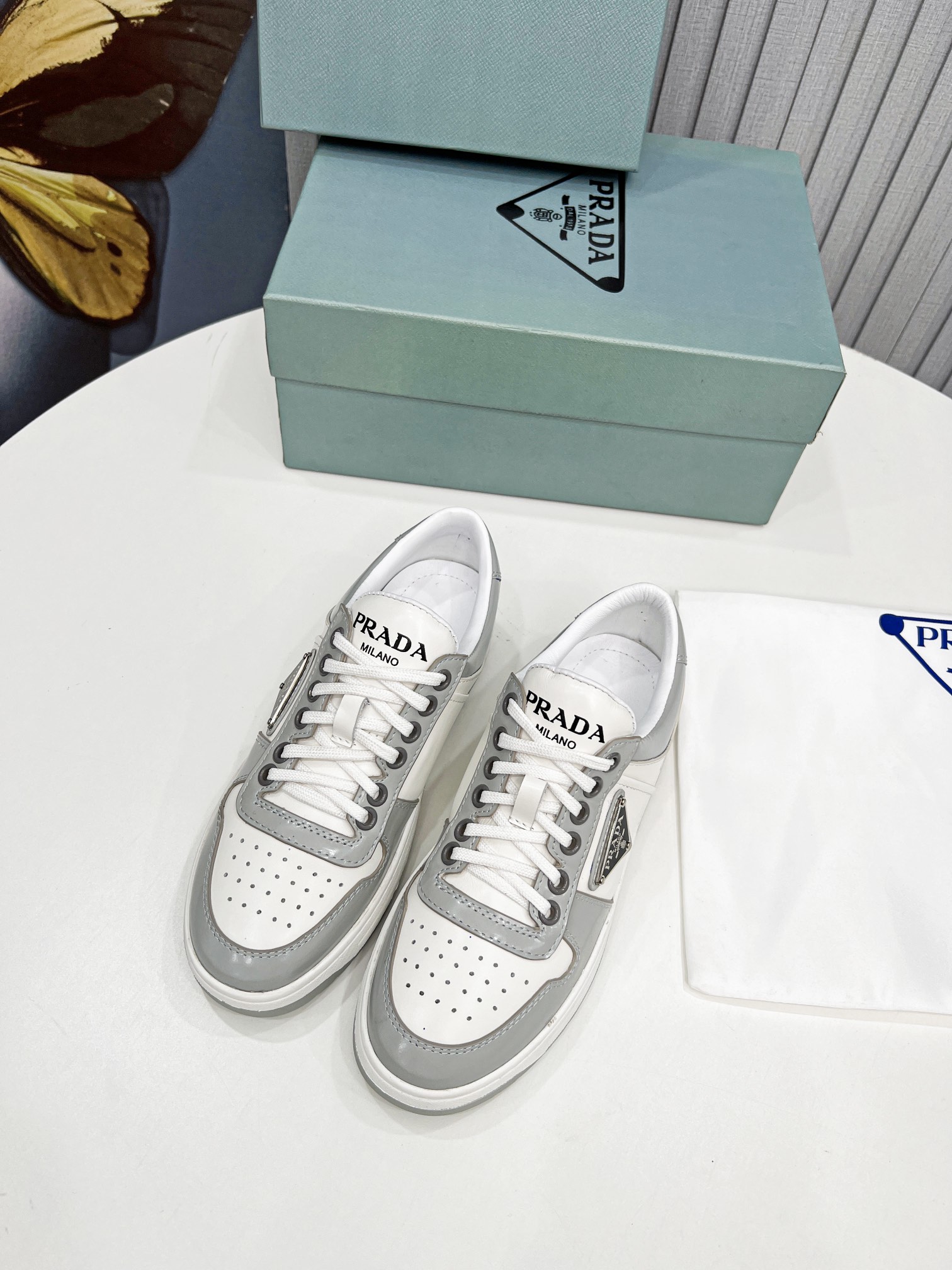 Pra*a Downtown Sneakers Grey For Women 1.2 in/ 3 cm