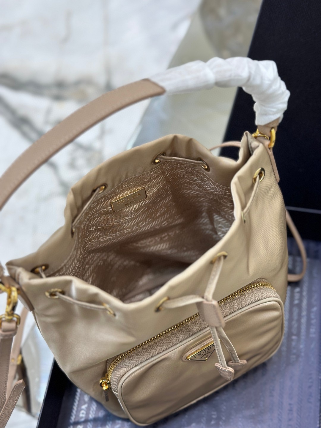 Pra*a Duet Bucket Shoulder Bag Light Pink/Beige For Women 8.6 in / 22.5 cm 1BH038_RV44_F0E18_V_OOO