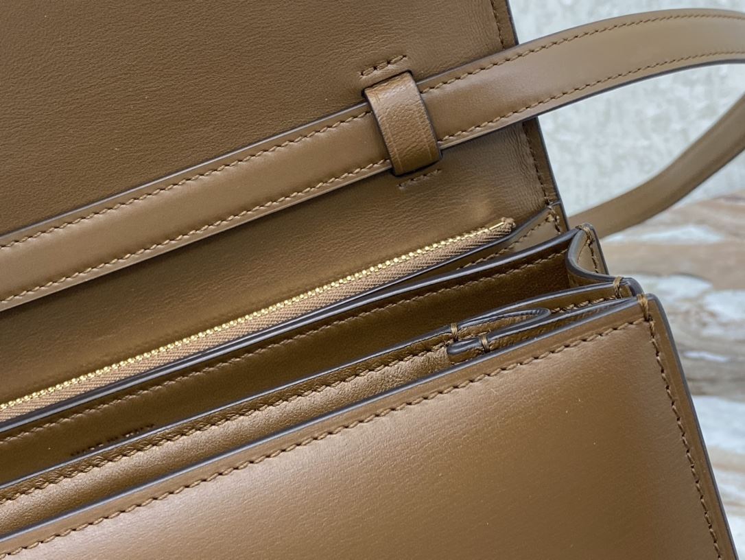 Ce1i*e Teen Classic Bag In Box Black/Brown/Red/Burgundy/Green/Dark Red For Women‎ 7in/18.5cm 192523DLS.38NO