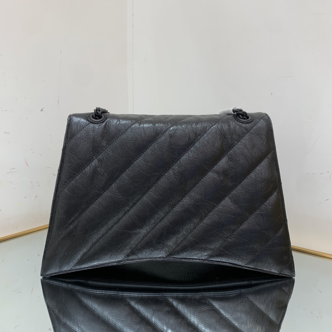 Ba1en*iaga Crush Large Chain Bag Quilted In Black For Women 15.7in/ 40cm