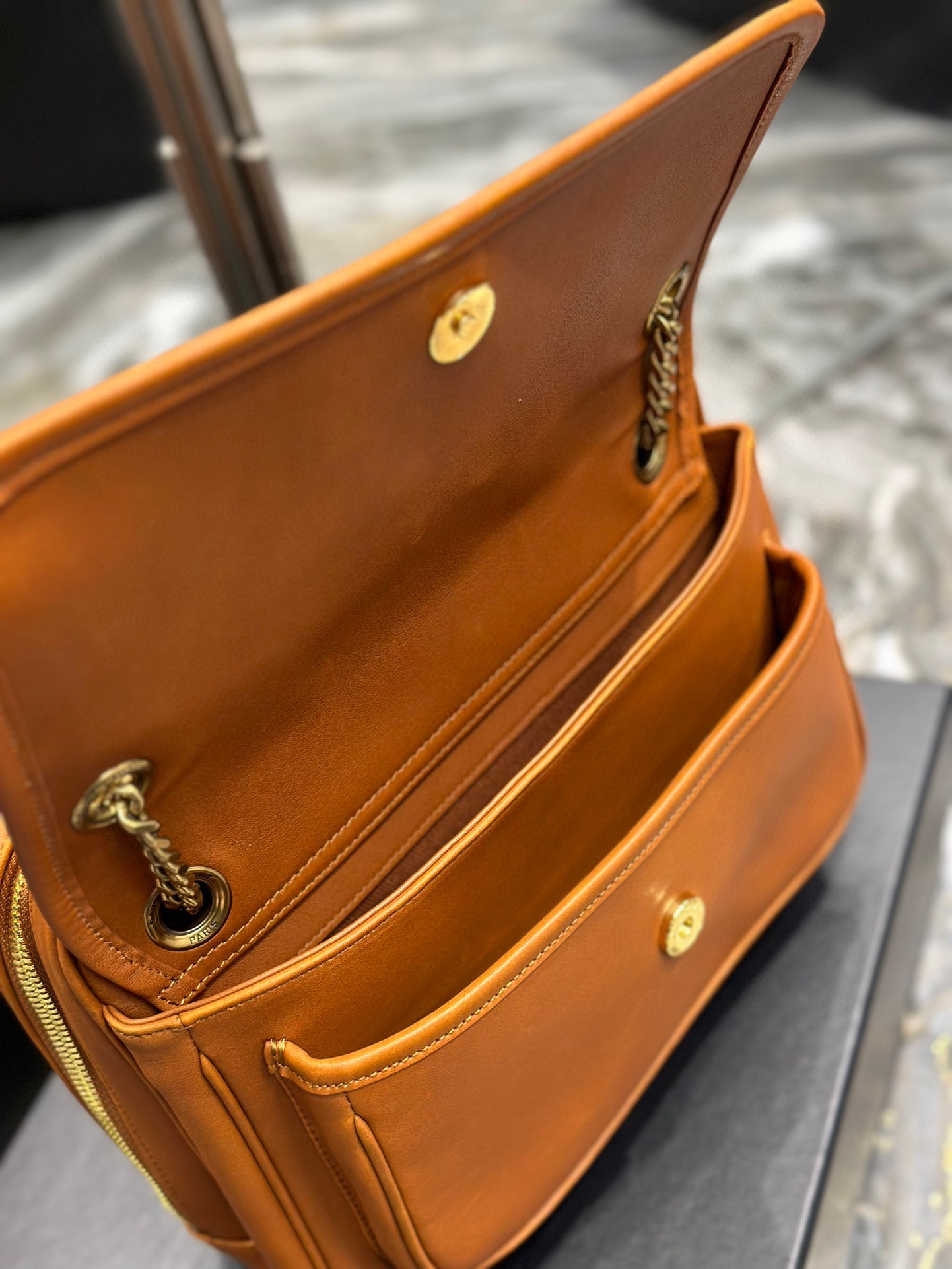 Sa1nt Lau*nt Niki Baby Chain Bag Black/Brown For Women‎ 8.2in/21cm