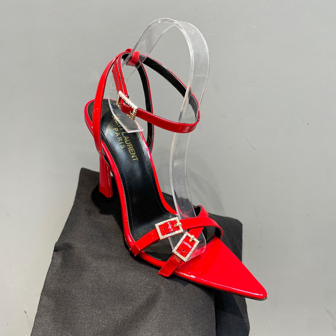 Sa1nt Lau*nt Lila Sandals In Patent Red For Women
