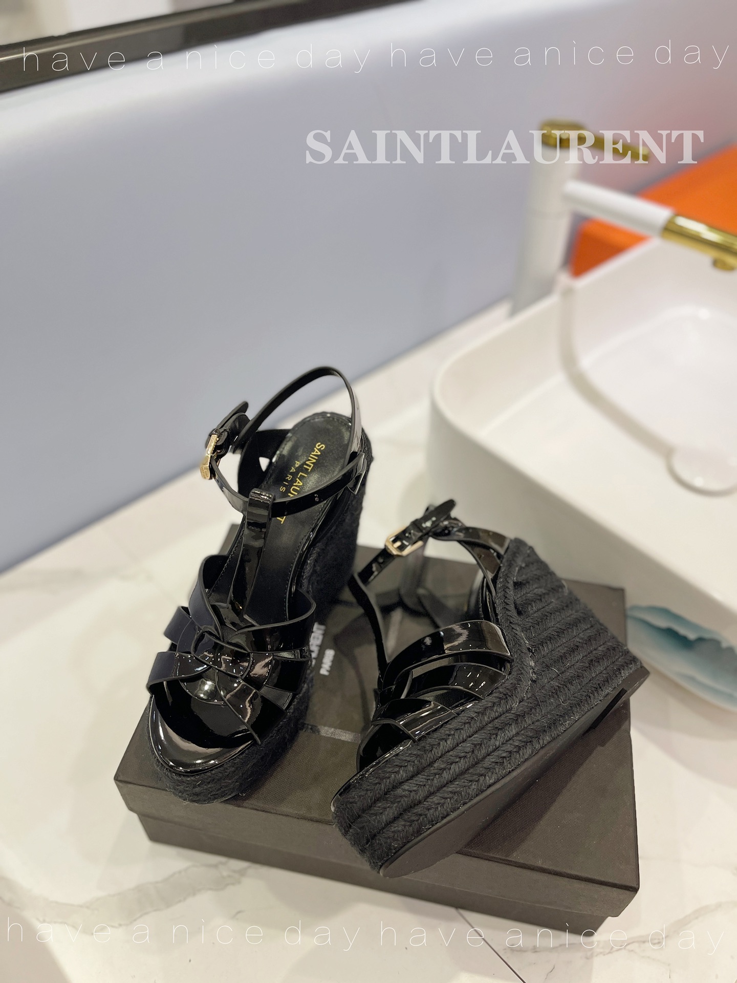 Sa1nt Lau*nt Tribute Espadrilles In Patent Black For Women