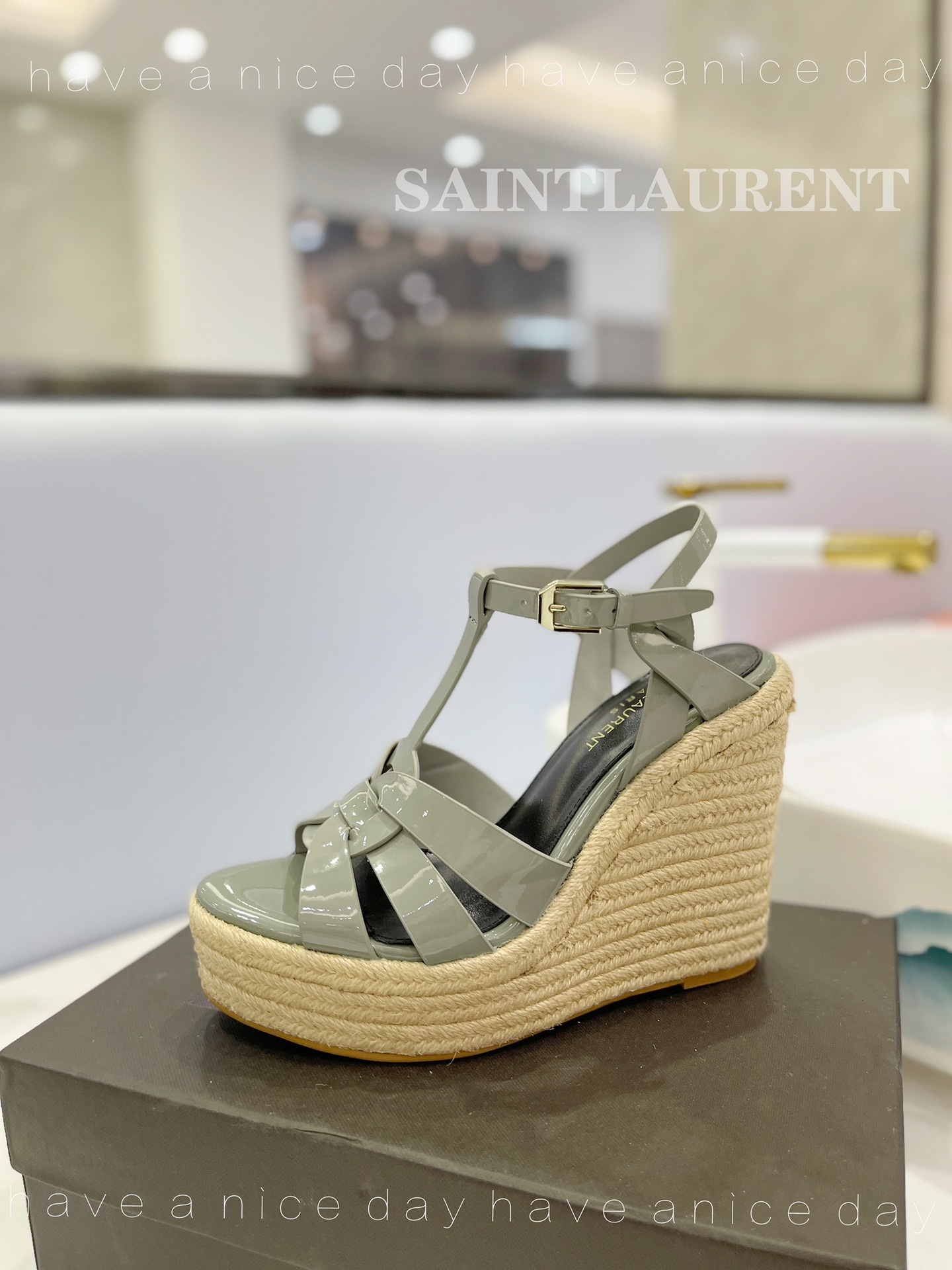 Sa1nt Lau*nt Tribute Espadrilles In Patent Green Khaki For Women