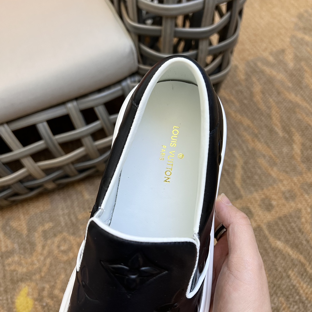 L0vis Vvtt0n Beverly Hills Slip On Black For Men 1A9ZP1