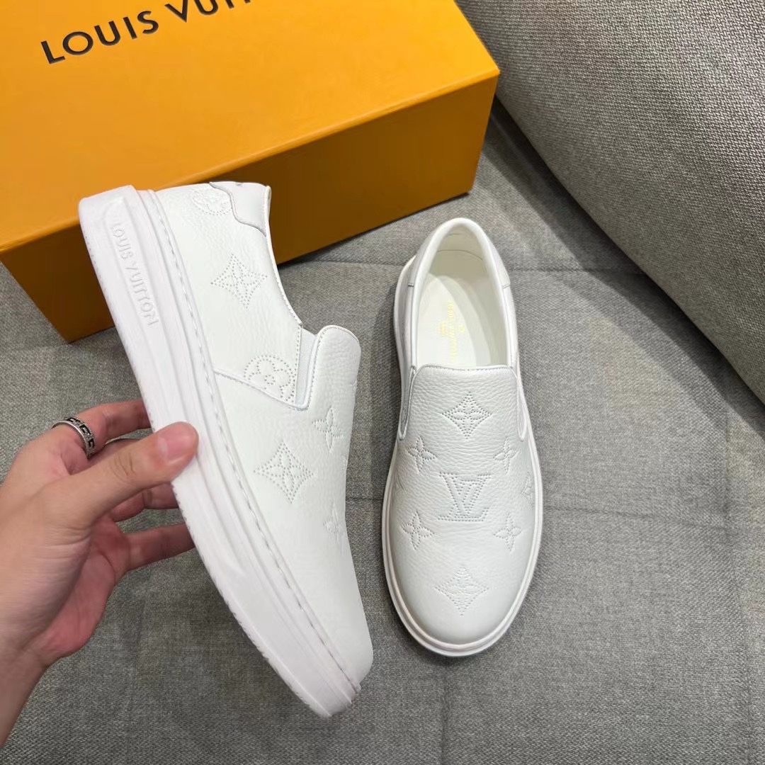 L0vis Vvtt0n Beverly Hills Sneaker White For Men