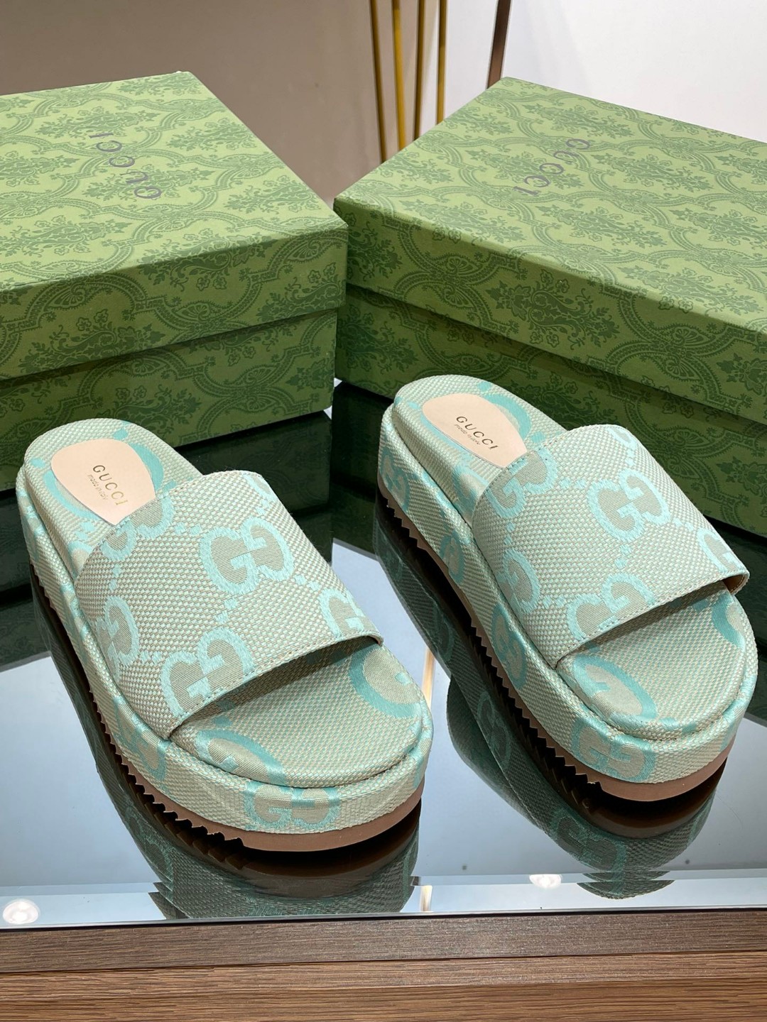 Gvc*1 Jumbo Gg Platform Slide Sandal Light Green For Women