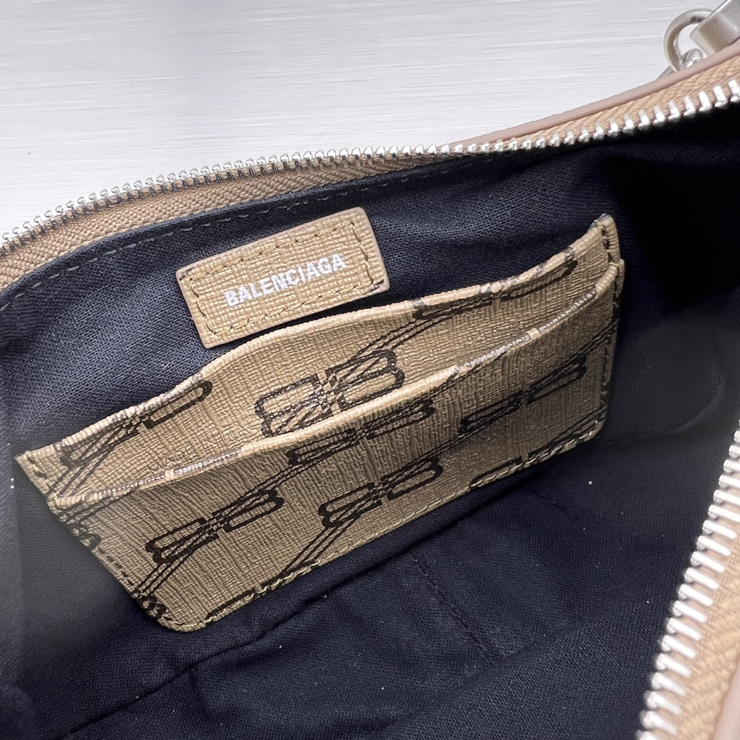 Ba1en*iaga Le Cagole Mini Bag With Chain Bb Monogram Coated Canvas In Beige For Women 8.2 in/20.8 cm 695814210E72762