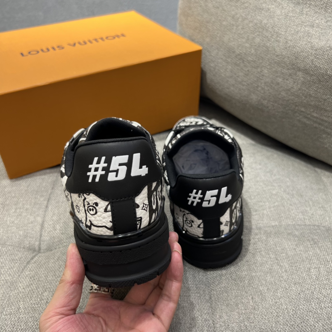 L0vis Vvtt0n LV Trainer Sneaker Black For Men 1AB9WZ