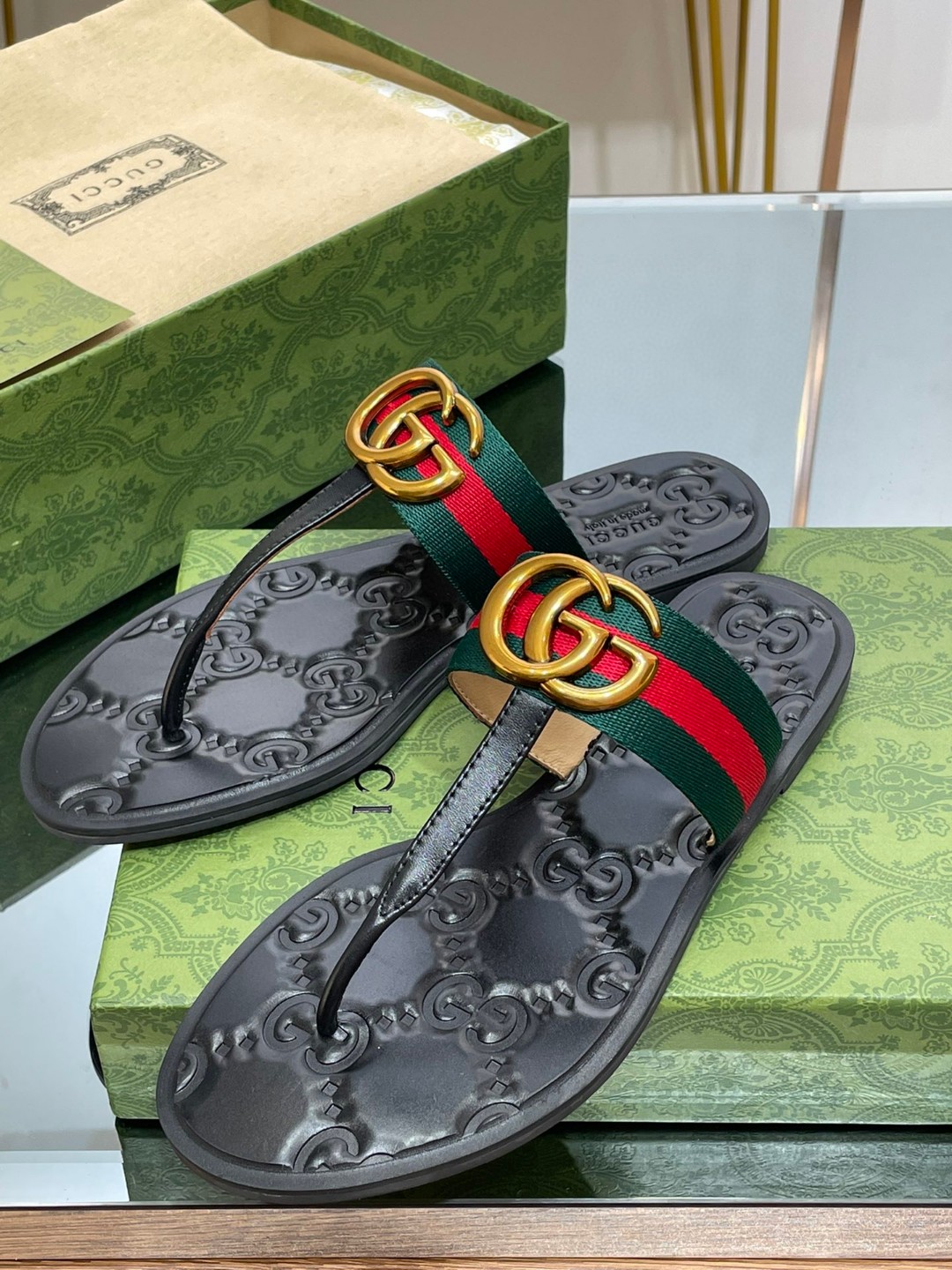 Gvc*1 Thong Sandal With Double G Green For Women ‎