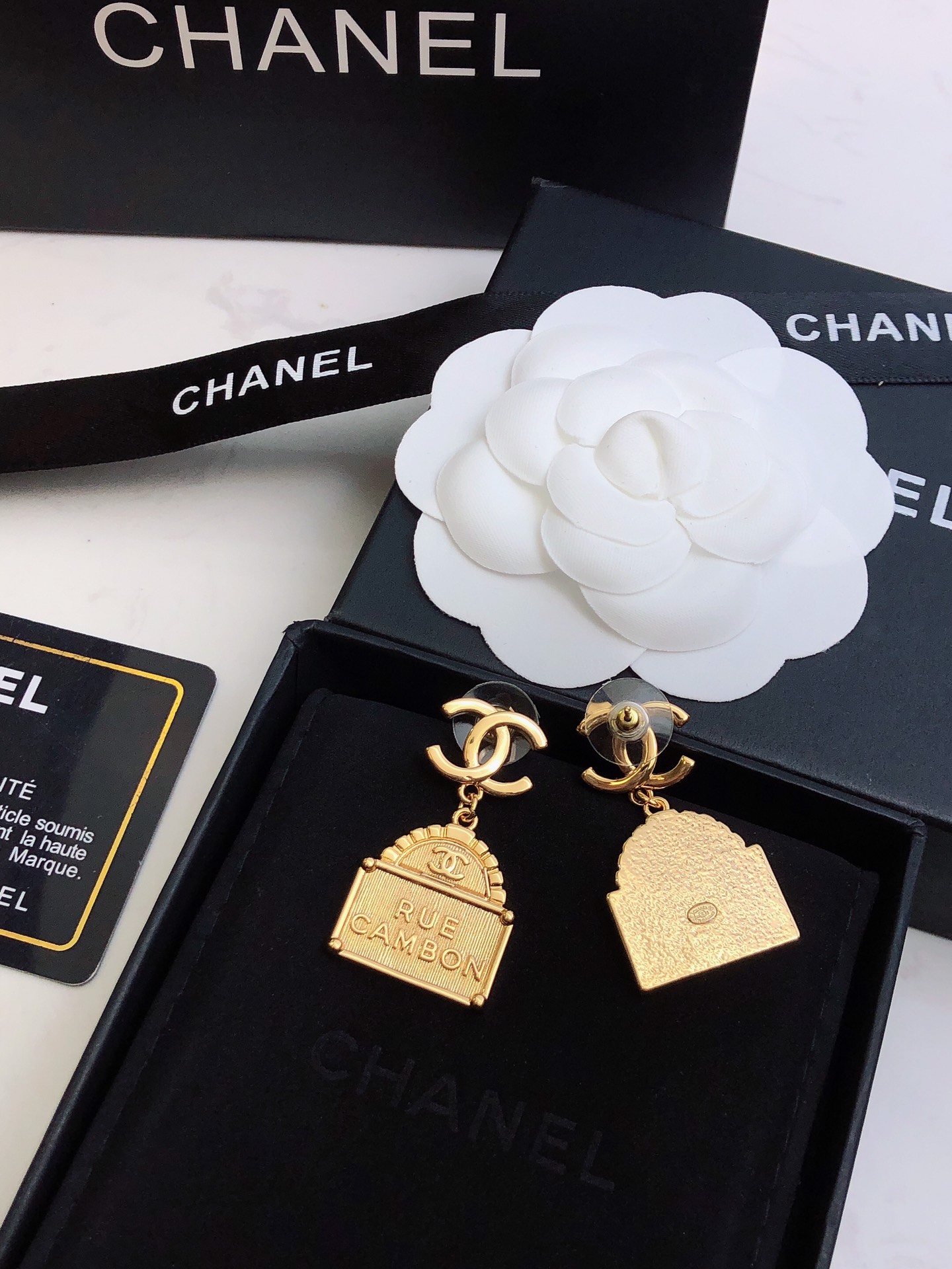 Ch**el Bag Shape Earrings Gold For Women