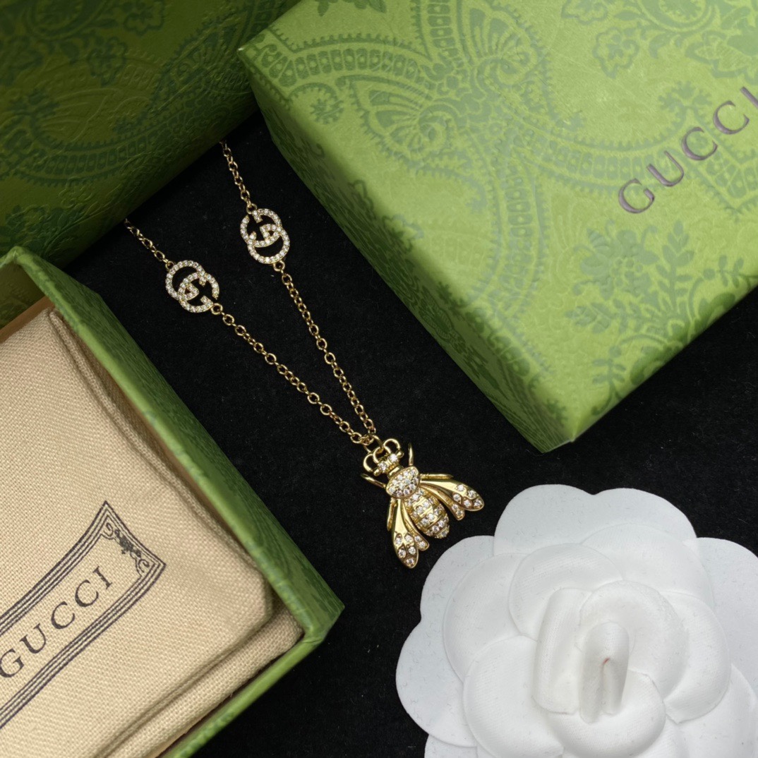 Gvc*1 Bee Necklace Gold For Women