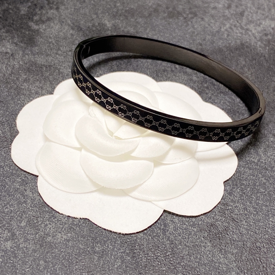 Gvc*1 Double G Bracelet Black For Women