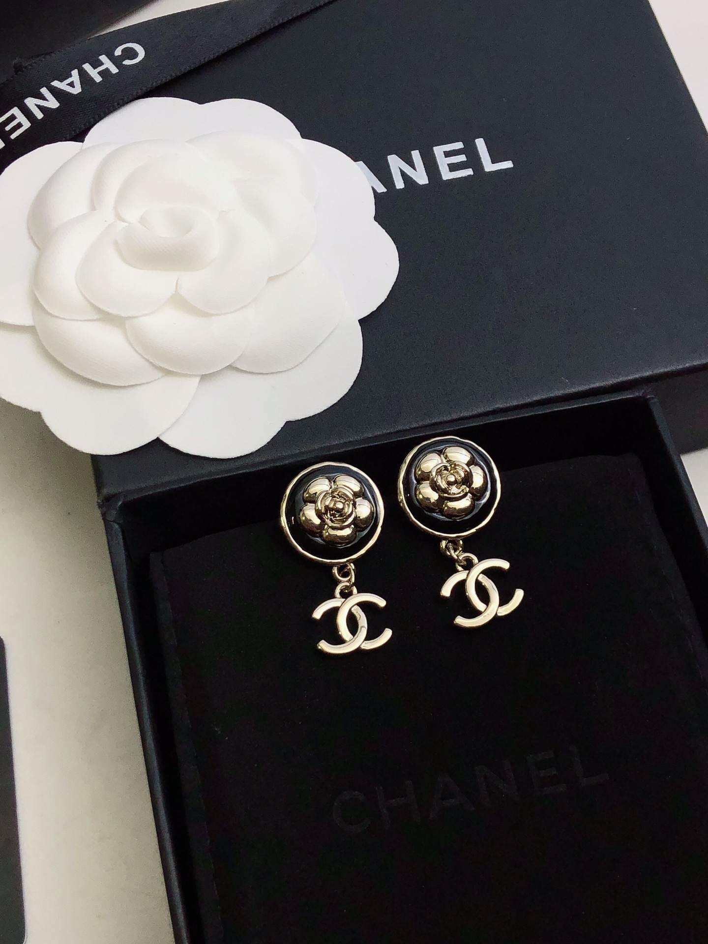 Ch**el Flower Earrings Black For Women