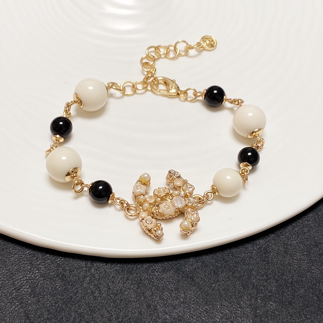 Ch**el Pearl Bracelet Gold For Women