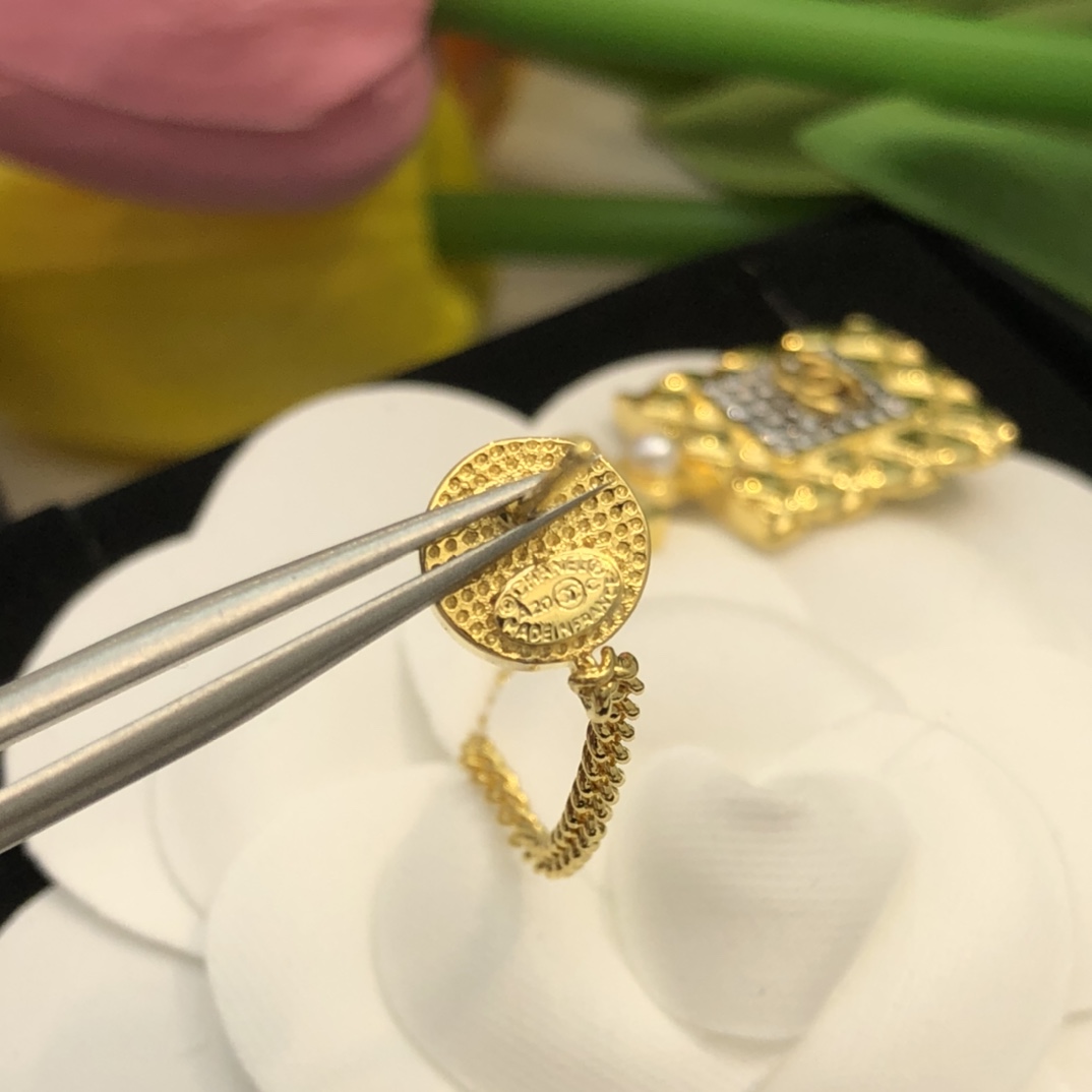 Ch**el Perfume Bottle Heart Earrings Gold For Women