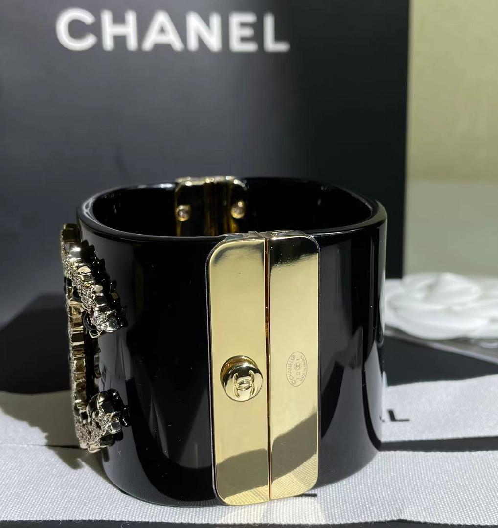 Ch**el Bracelet Black For Women