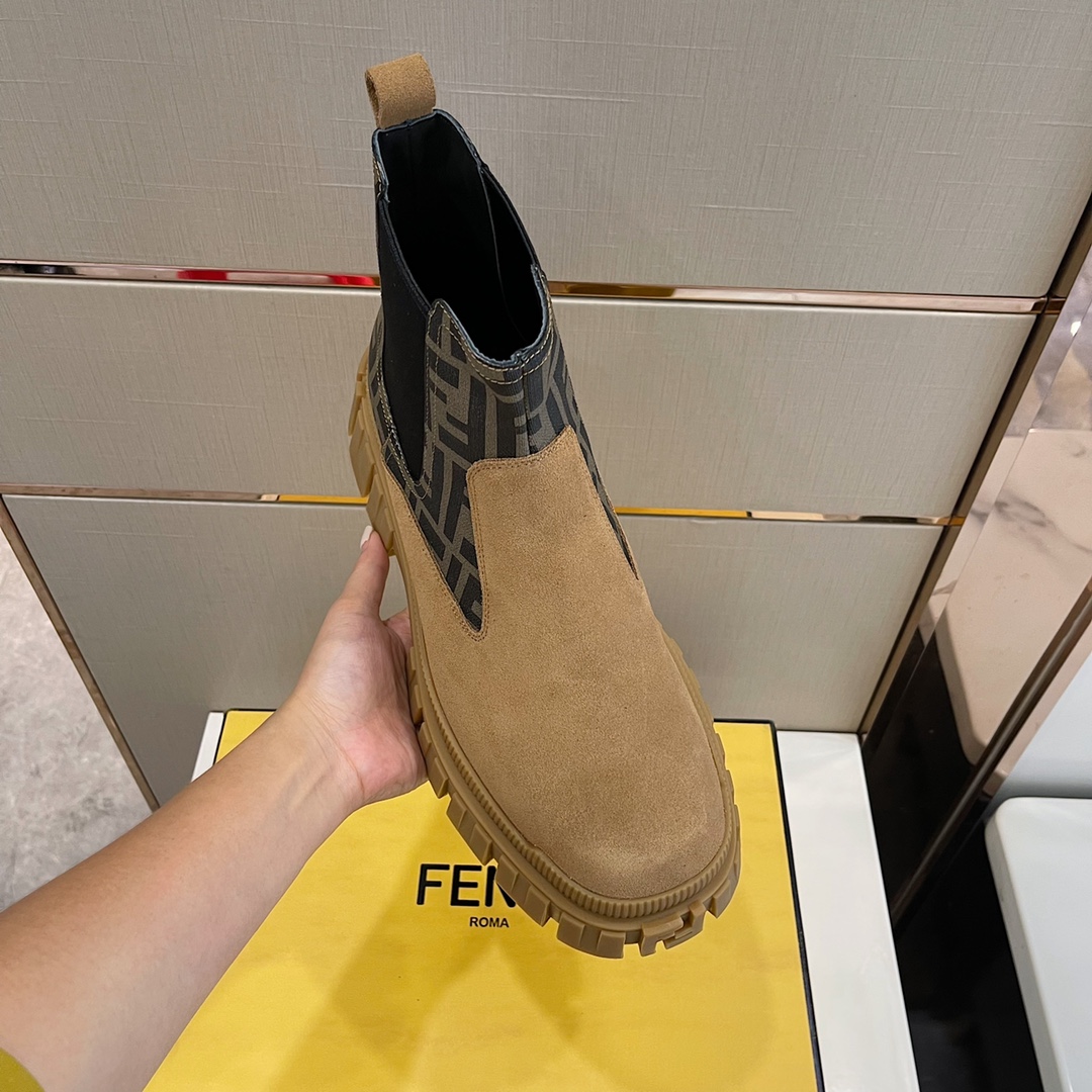 F**di Chelsea Boots Brown For Men