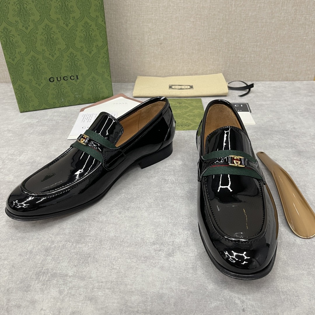 Gvc*1 Loafer With Interlocking G Black For Men