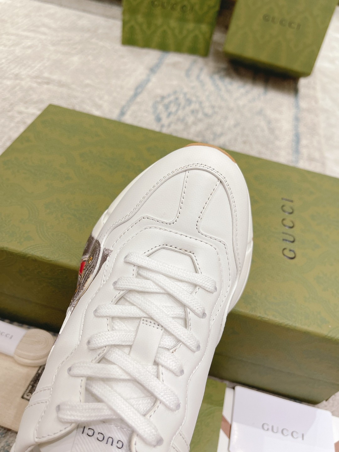 Gvc*1 Rhyton Tiger Sneaker White For Men 576050-DRW00-9014