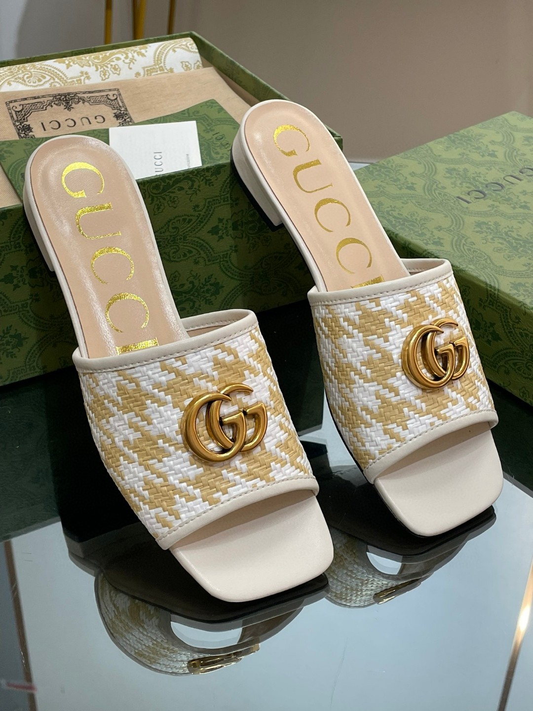 Gvc*1 Slide Sandal With Double G Beige For Women