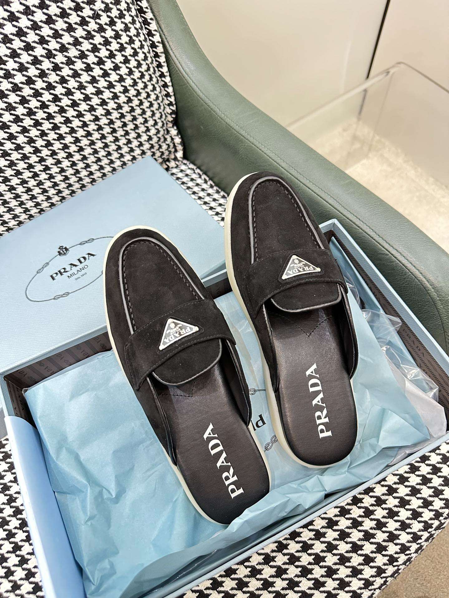 Pra*a Brushed Sabots Black For Women