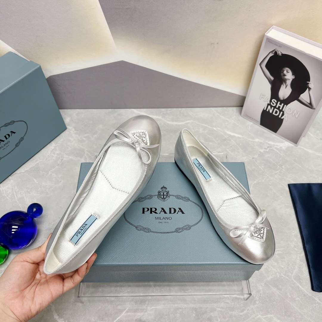 Pra*a Nappa Ballerinas Silver For Women