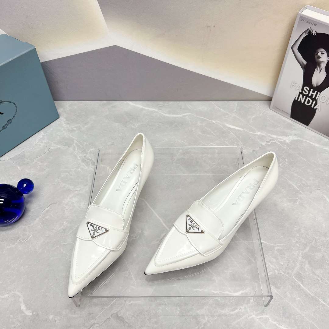 Pra*a Patent Pumps White For Women
