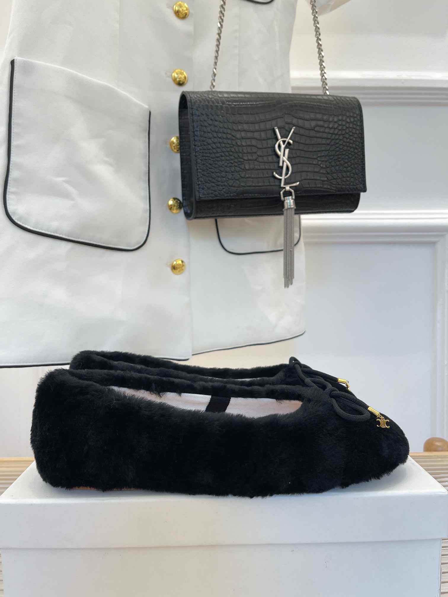 Ce1i*e Les Ballerines Ce1i*e Ballerina With Triomphe Laces And Fur Black For Women