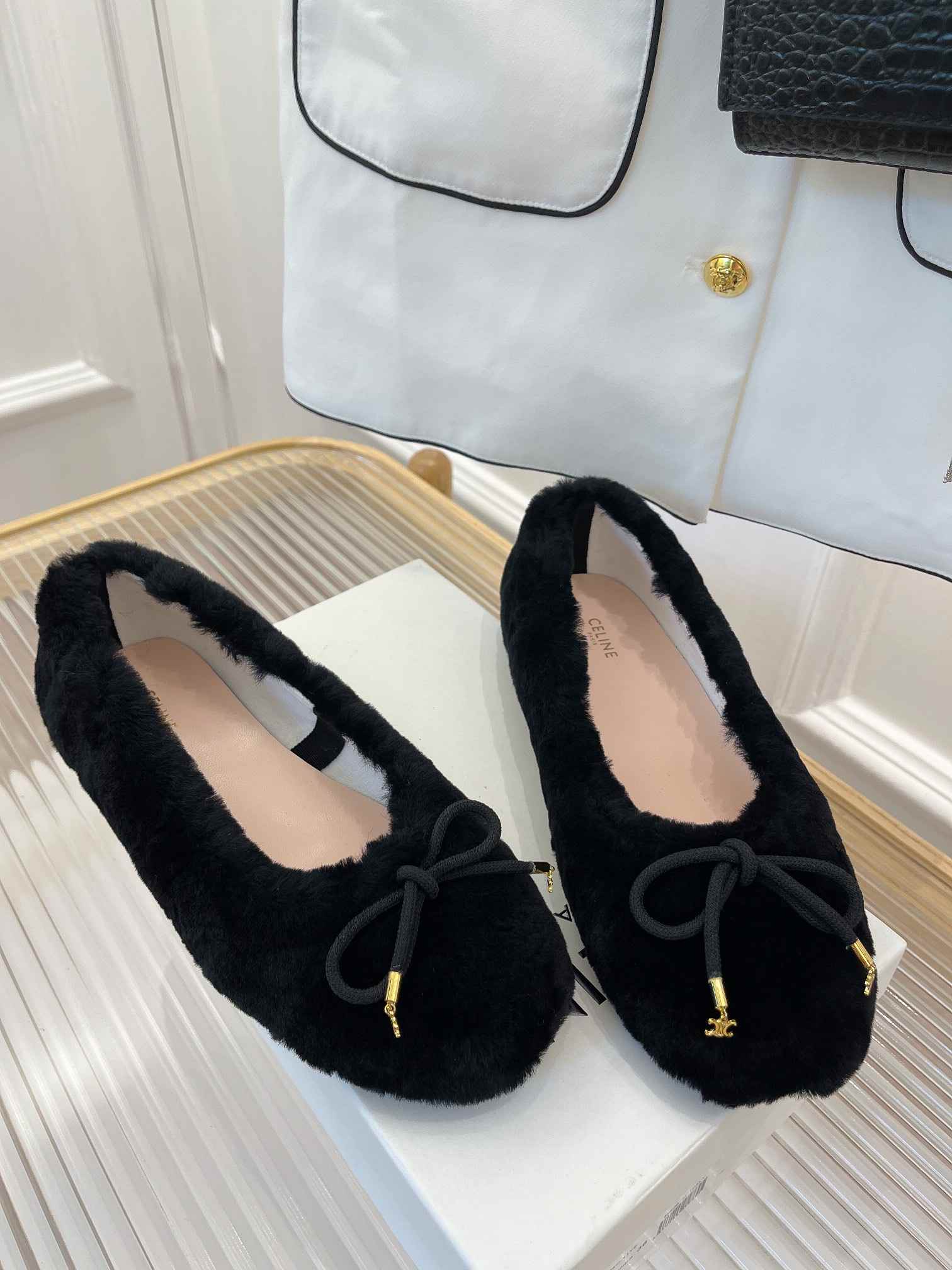 Ce1i*e Les Ballerines Ce1i*e Ballerina With Triomphe Laces And Fur Black For Women