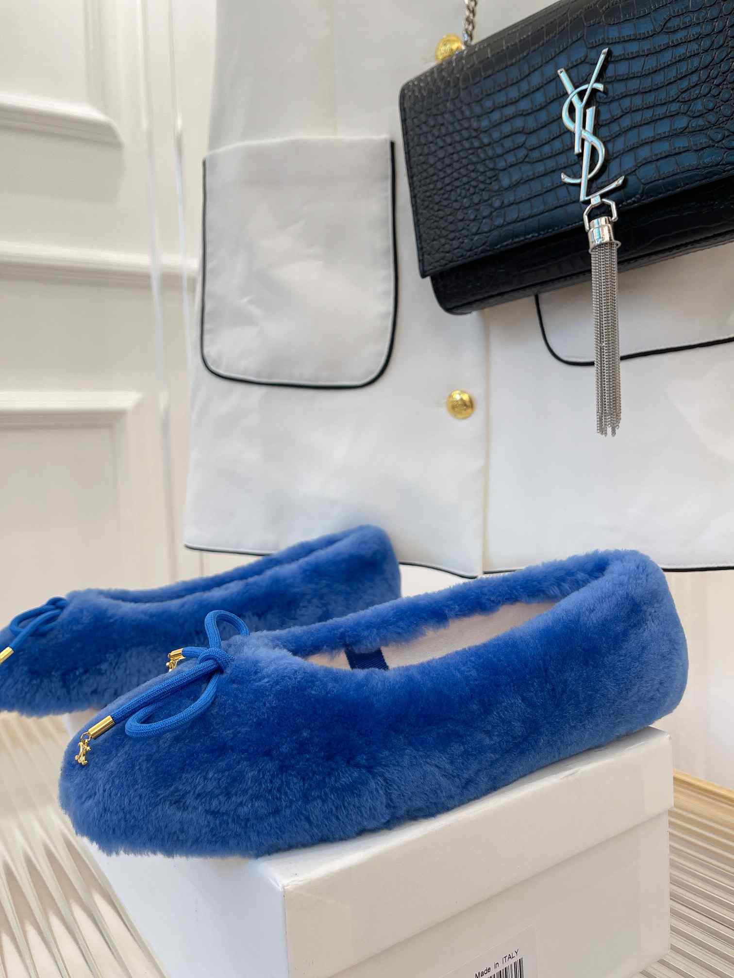 Ce1i*e Les Ballerines Ce1i*e Ballerina With Triomphe Laces And Fur Blue For Women