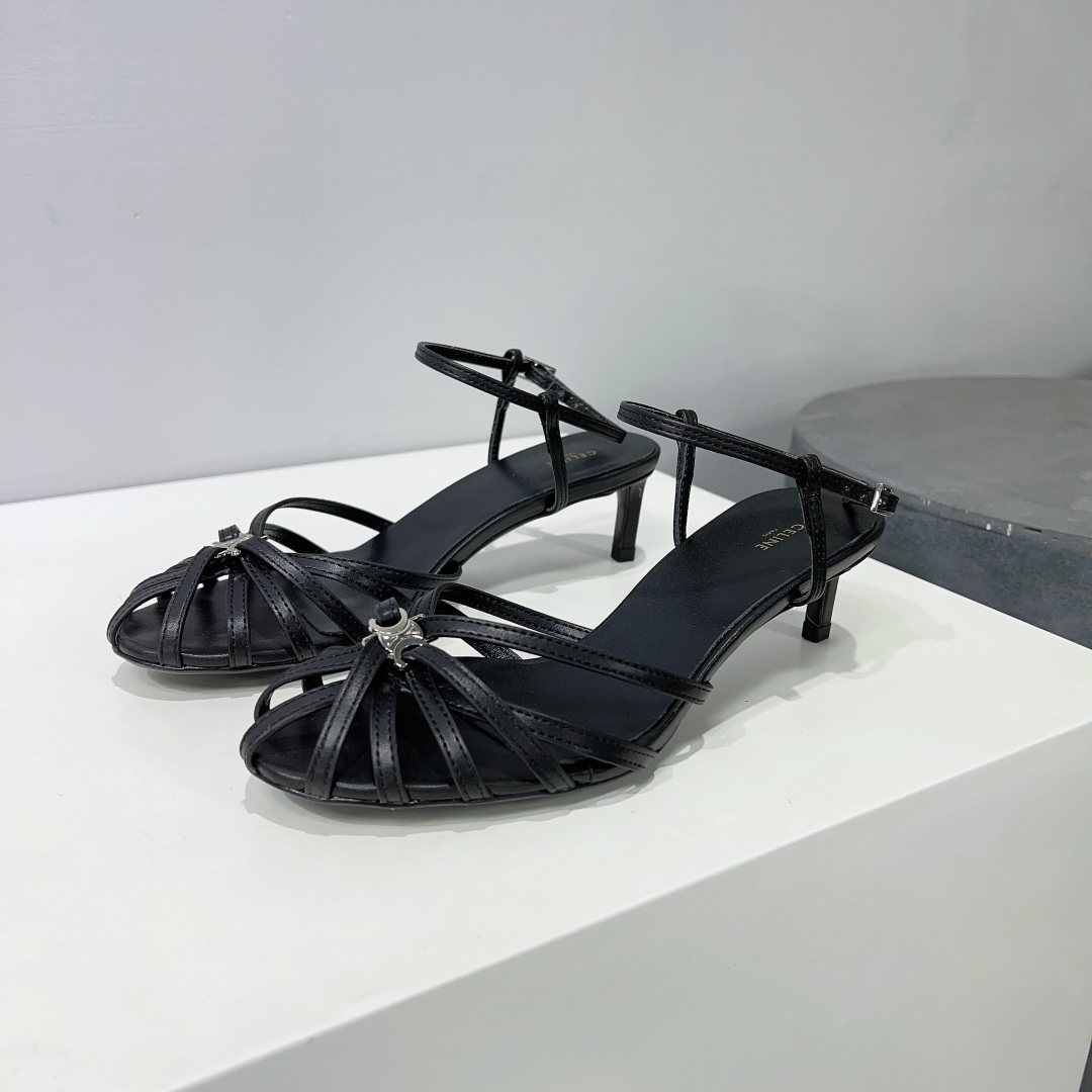 Ce1i*e Triomphe Sandal Black For Women 352203958C.38NO