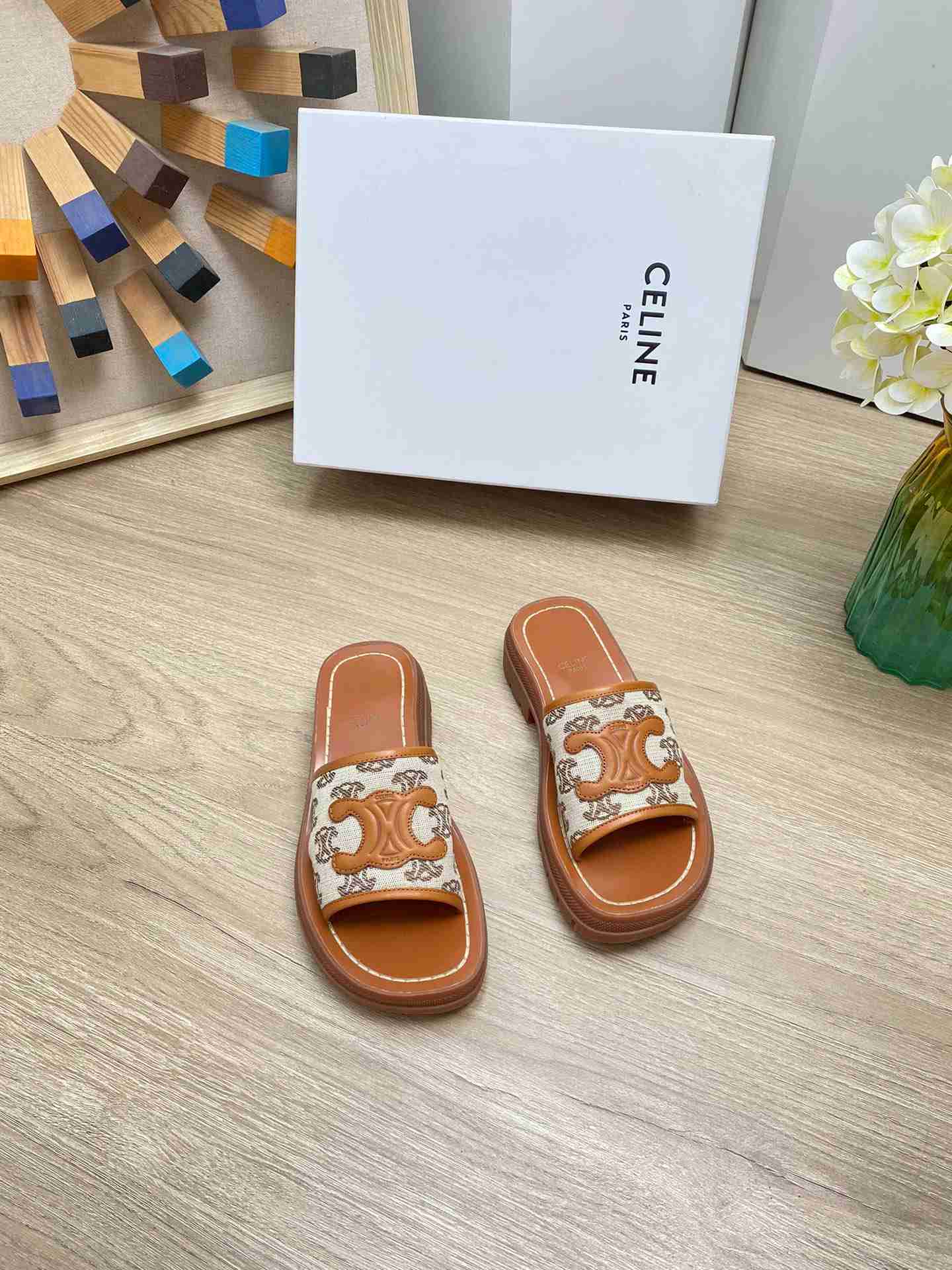 Ce1i*e Triomphe Slide In Triomphe Stamped Canvas Brown For Women