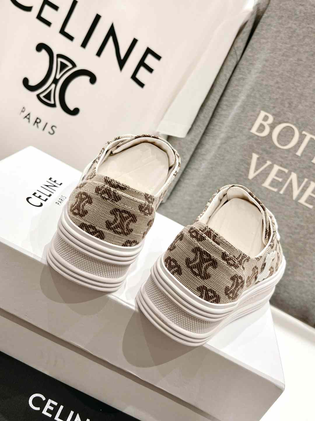 Ce1i*e Triomphe Sneakers In Canvas Beige For Women