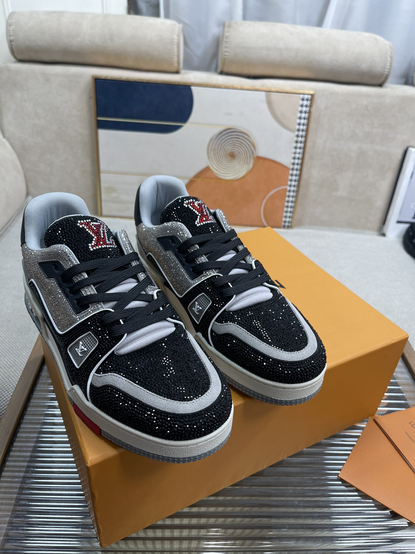 L0vis Vvtt0n Trainer Sneaker LV Black For Women