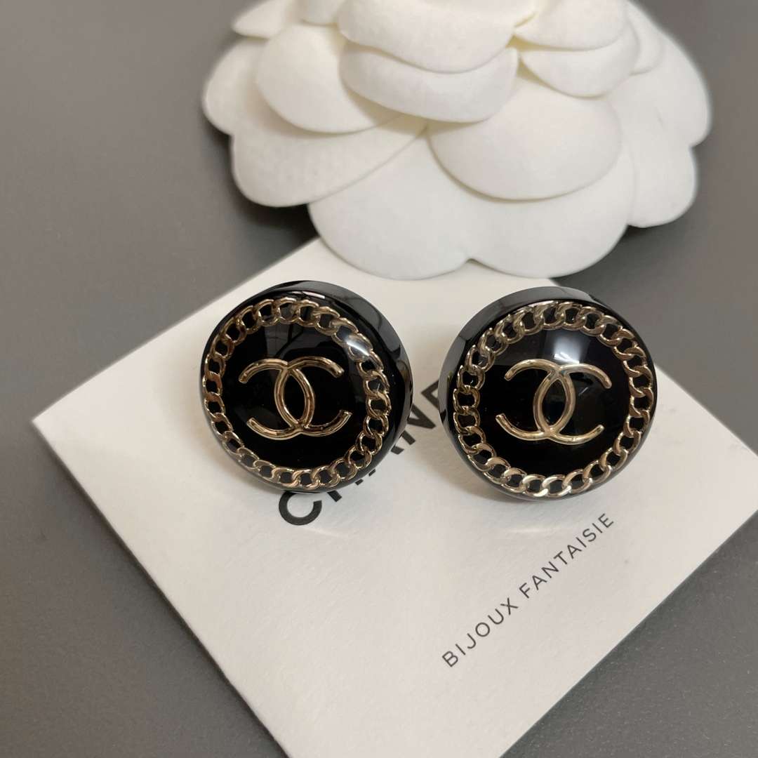 Ch**el  Round Acrylic Stud Earrings Black For Women