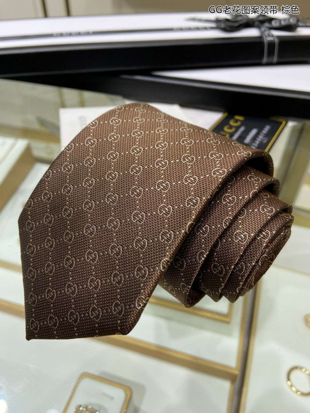 Gvc*1 Pattern Silk Tie Brown For Men