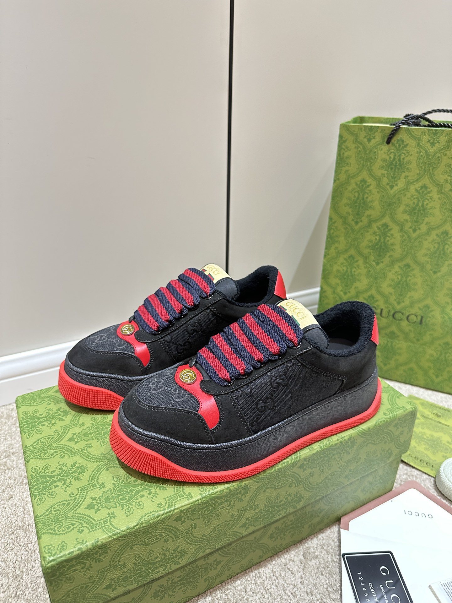 Gvc*1 Screener Sneaker Red For Women