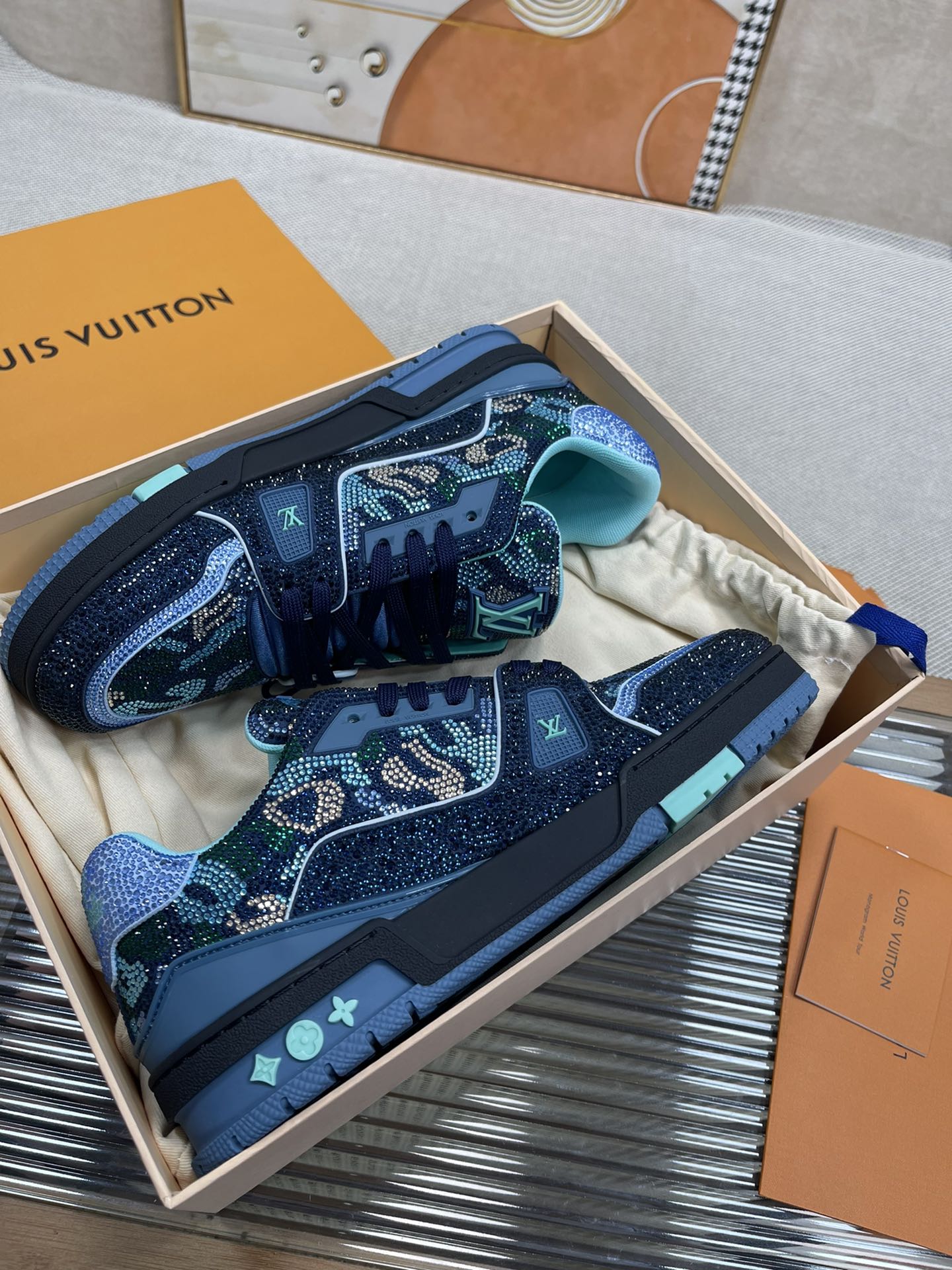 L0vis Vvtt0n Trainer Sneaker LV Dark Blue For Women